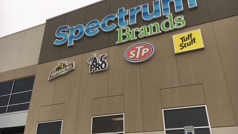 The Spectrum Brands auto products distribution center covers some 570,000 square feet and employs nearly 350 people. The developer behind the building is North Point Development. THOMAS GNAU/STAFF