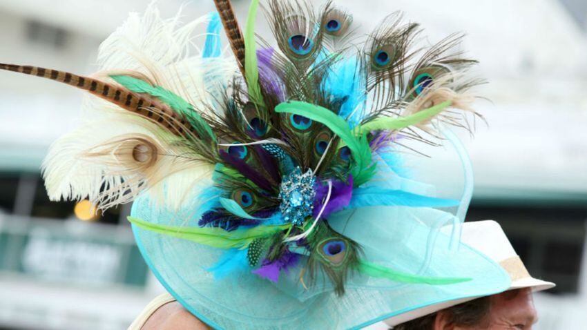 kentucky derby 2019 hats, outfits
