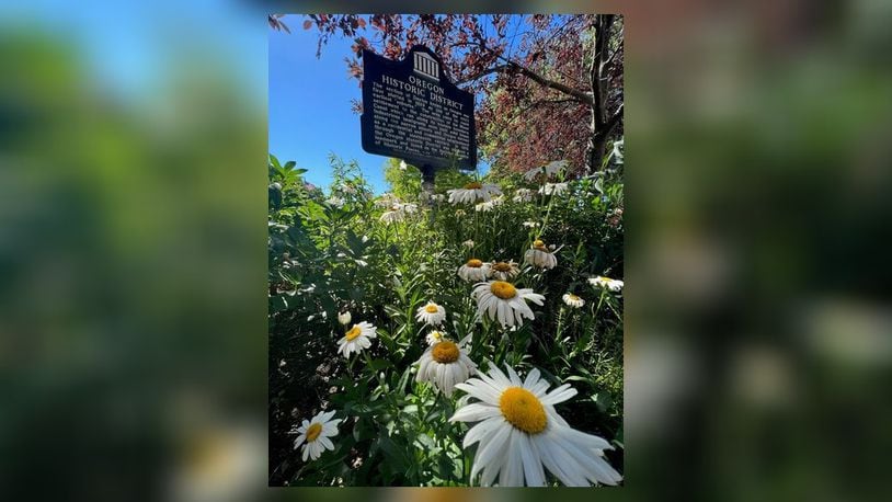 The Oregon Historic District Society’s 2022 Summer Garden Tour will be held Saturday, June 25.