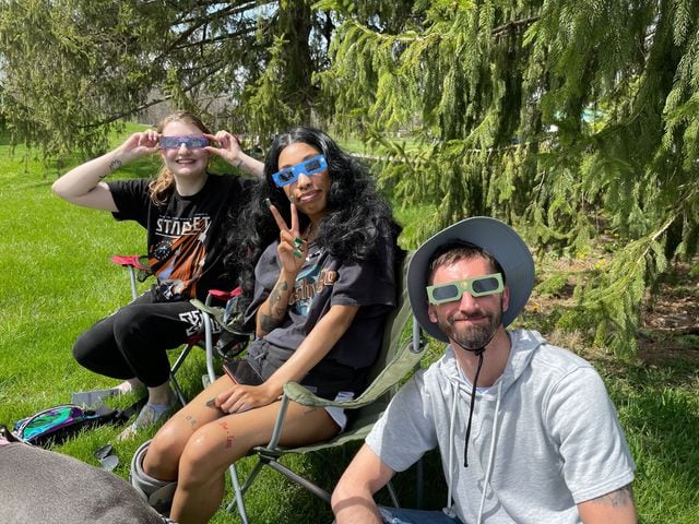 Eclipse viewing at Aullwood Audobon