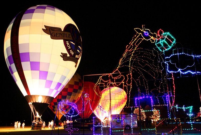 Light Up Middletown offers 1 chance to see balloon glow
