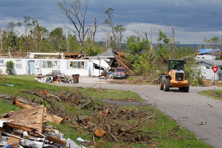 PHOTOS: Beavercreek tornado debris cleanup continues