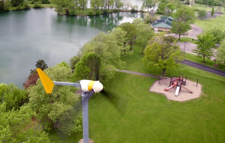 Drone video reveals picturesque Madison Lakes Park