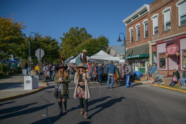 Yellow Springs Street Fair fall 2016 2