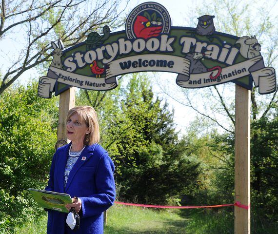 Storybrook Trail ribbon cutting