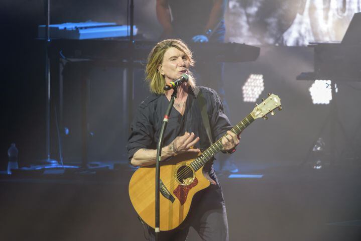 PHOTOS: Goo Goo Dolls and Blue October Live at Rose Music Center