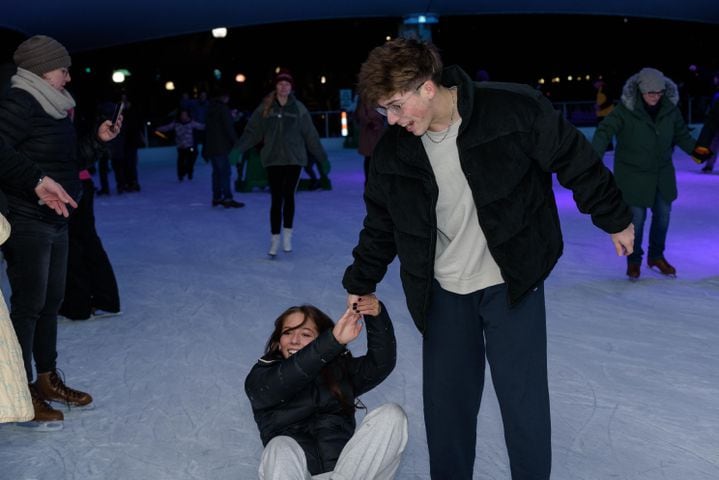 PHOTOS: Did we spot you ice skating during '90s Night at RiverScape MetroPark?