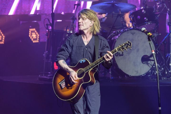 PHOTOS: Goo Goo Dolls and Blue October Live at Rose Music Center