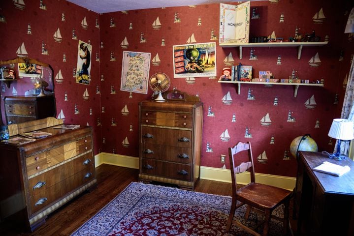 PHOTOS: Take a look inside the famous house from “A Christmas Story”