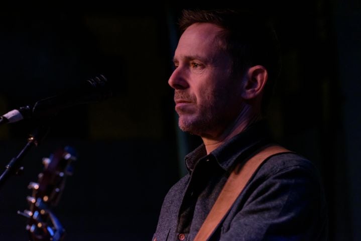 PHOTOS: Toad the Wet Sprocket’s Glen Phillips plays sold-out show at Yellow Cab Tavern
