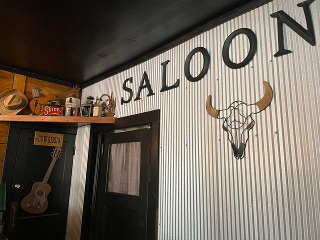 Lov’s Whiskey Barrel Saloon