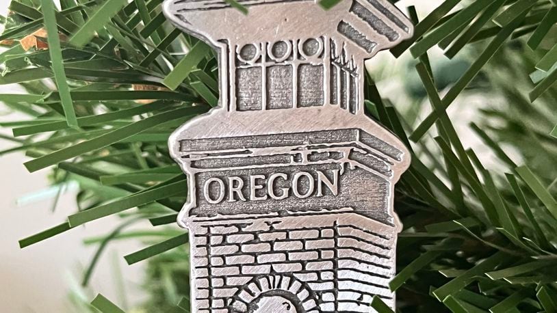 In place of the Holiday Tour of Homes, the OHDS is raising funds by selling the ornaments for $15 each, with all proceeds going directly to the OHDS. The OHDS is a non-profit run by neighborhood residents to “further instill a sense of community and camaraderie within the district.”