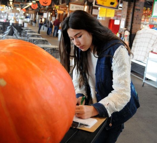 PHOTOS: Did we spot you during Harvest Holiday Weekend at 2nd Street Market?