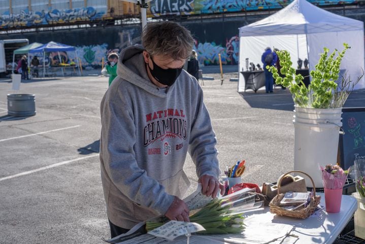 PHOTOS: 2nd Street Market's Outdoor Market Season Kickoff