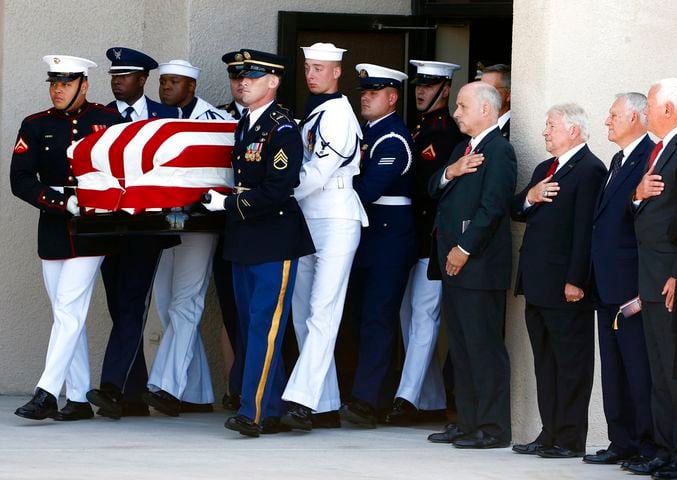 Photos: Sen. John McCain memorial service at Arizona’s North Phoenix Baptist Church