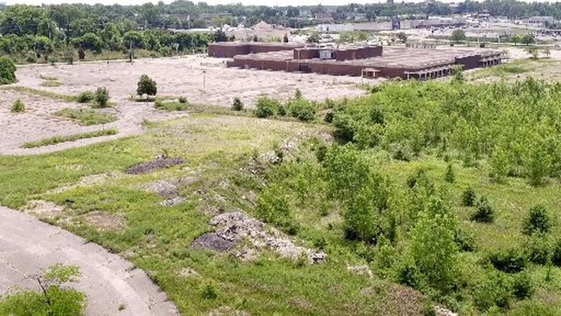 The old Salem Mall property is projected to be cleaned up in 2019. TY GREENLEES/STAFF