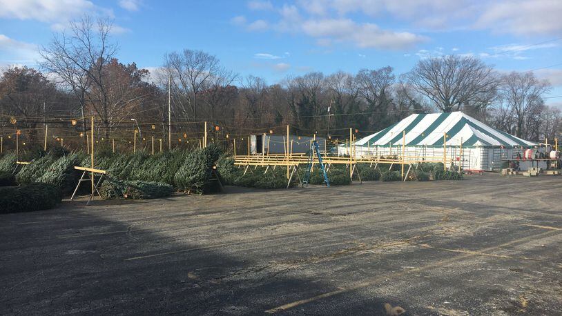 As construction continues in the area of his new location, due to the big Schantz Avenue bridge rebuild at South Patterson Boulevard, Joe Pine’s owner Bob Stone hopes that patrons will be able to navigate the detour signs to buy their Christmas trees. STAFF
