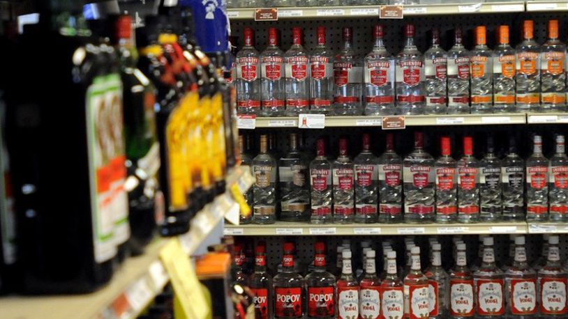 Ohio’s liquor laws regarding Sunday sales of alcohol could throw a wet towel on your Christmas Eve and New Year’s Eve celebrations — unless you plan ahead. FILE