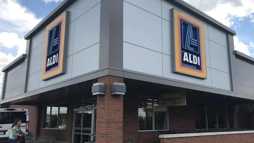 As ALDI rapidly expands, it’s starting a partnership with Instacart to offer grocery delivery.