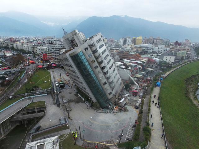 6.4 magnitude earthquake jolts Taiwan