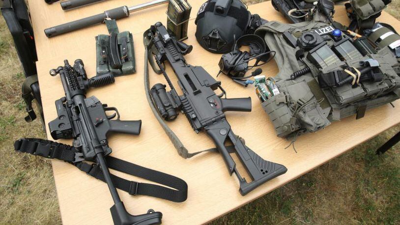 A fire captain in Kansas City was charged with selling weapons illegally, police said.