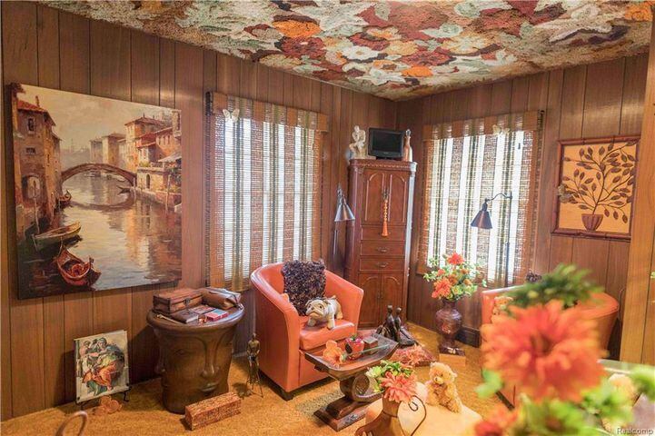 Photos: Inside $550K Lion Gate Estate, whimsical home with carpeted ceilings, vintage cars