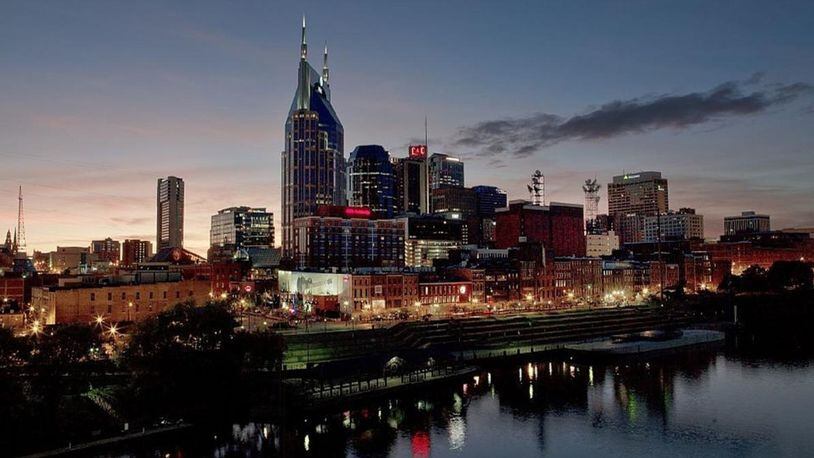 A carbon monoxide leak at a downtown Nashville hotel affected nine people and sent five to a hospital.