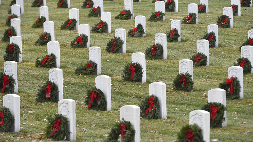 Wreaths were placed at the Veterans Cemetery at Mountain Home in Johnson City, Tenn., during the annual Wreaths Across American event on Saturday, Dec. 18, 2021. (David Crigger /Bristol Herald Courier via AP)