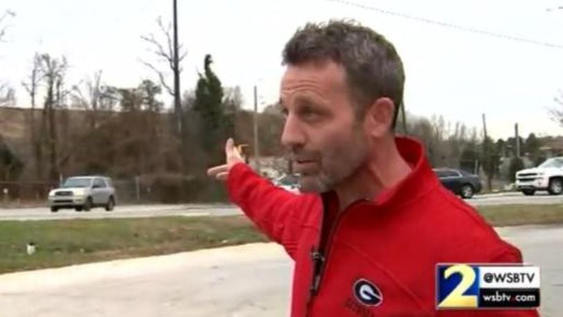 Greg Mobley said he regrets his decision to chase after two suspects who stole a woman's purse. (Photo: WSBTV.com)