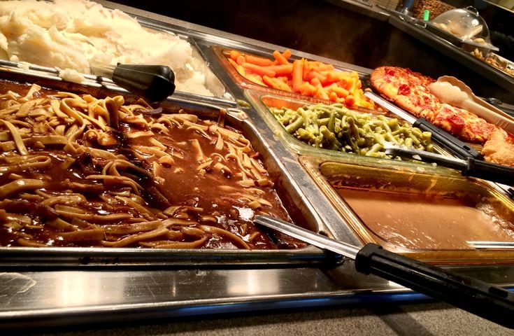 The delicious hot bar at Rob's Restaurant