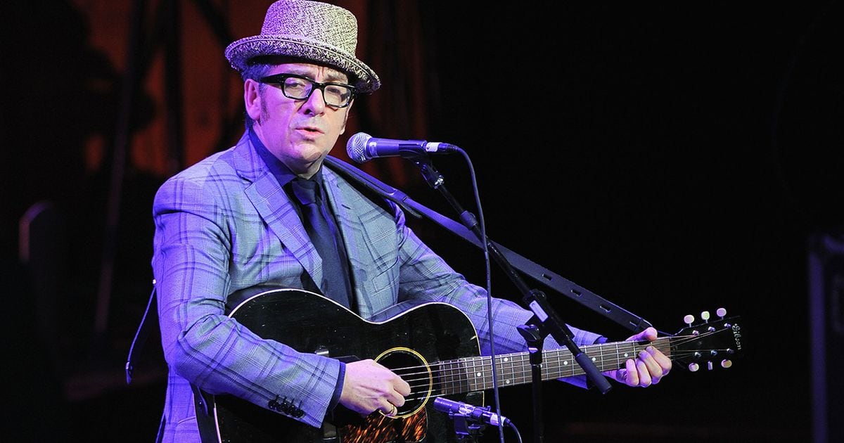 Elvis Costello cancels tour, announces cancer diagnosis