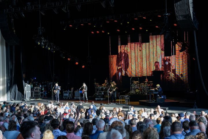 PHOTOS: The Doobie Brothers Live at Rose Music Center
