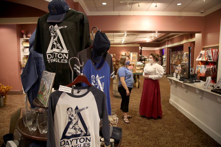 PHOTOS: Find inspiration with these gift ideas from Dayton museum stores