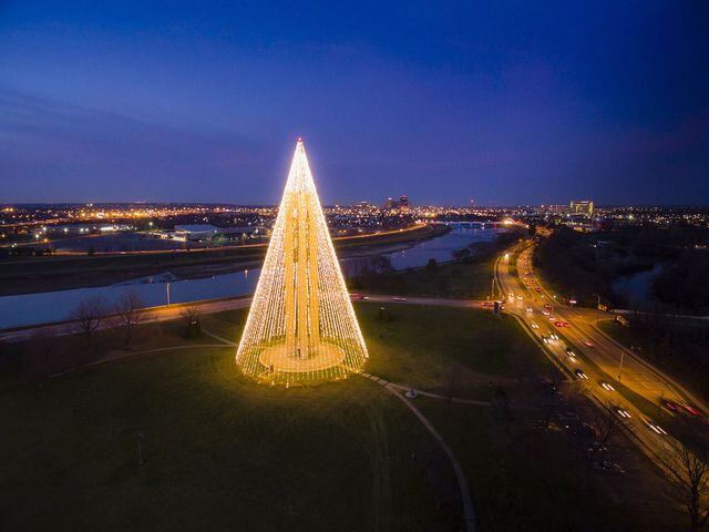 The breathtaking Tree of Light and 7 more ways to find your Christmas spirit at Carillon Park