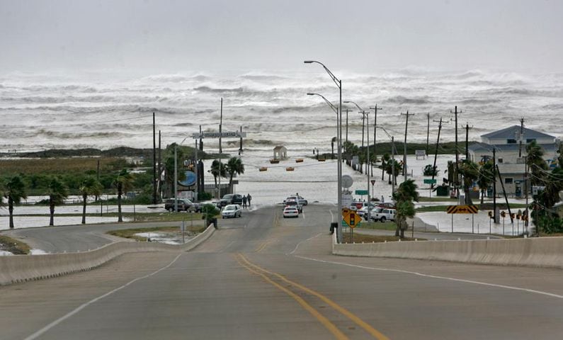 Past hurricanes to hit Texas