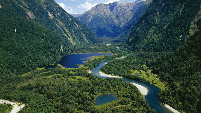 New Zealand, South Island (Photo By DEA / C. DANI I. JESKE/De Agostini/Getty Images)