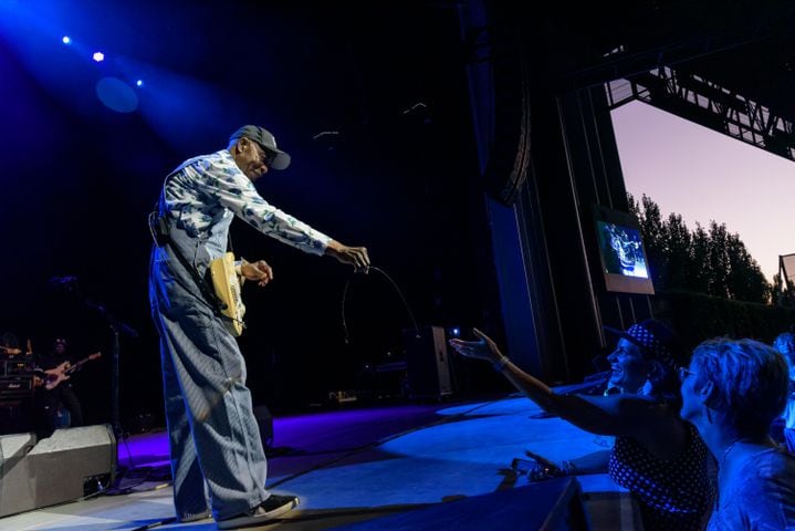 PHOTOS: Buddy Guy with John Hiatt & The Goners Live at Rose Music Center