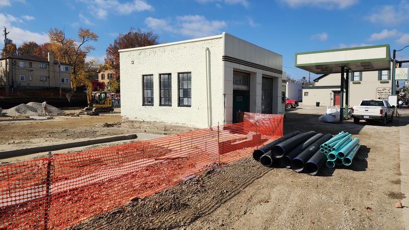 Construction continues at the Agave & Rye restaurant on Main Street in Hamilton. NICK GRAHAM/STAFF